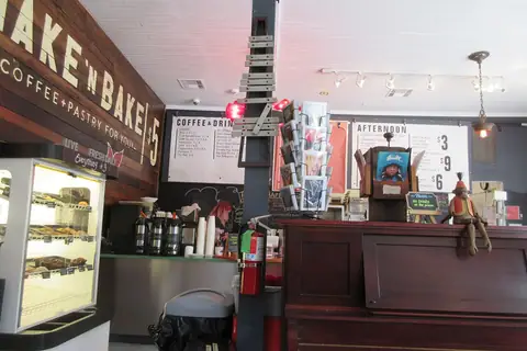 Upper Crust Bakery photo 4